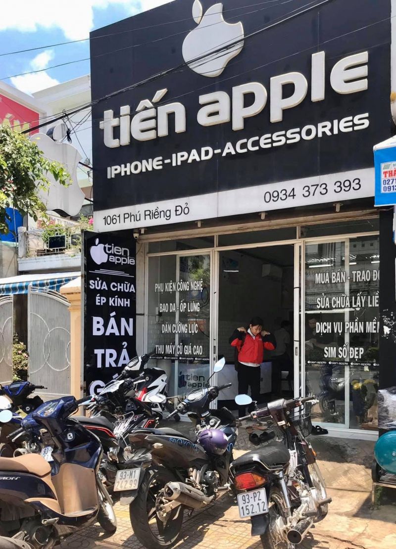 Tiến Apple