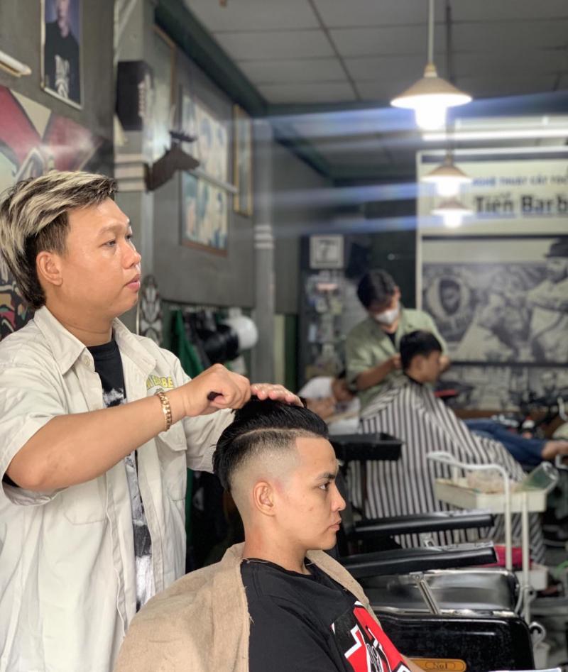 Tiến barbershop