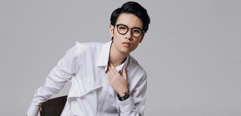 Tiên Cookie với vẻ ngoài lạnh lùng
