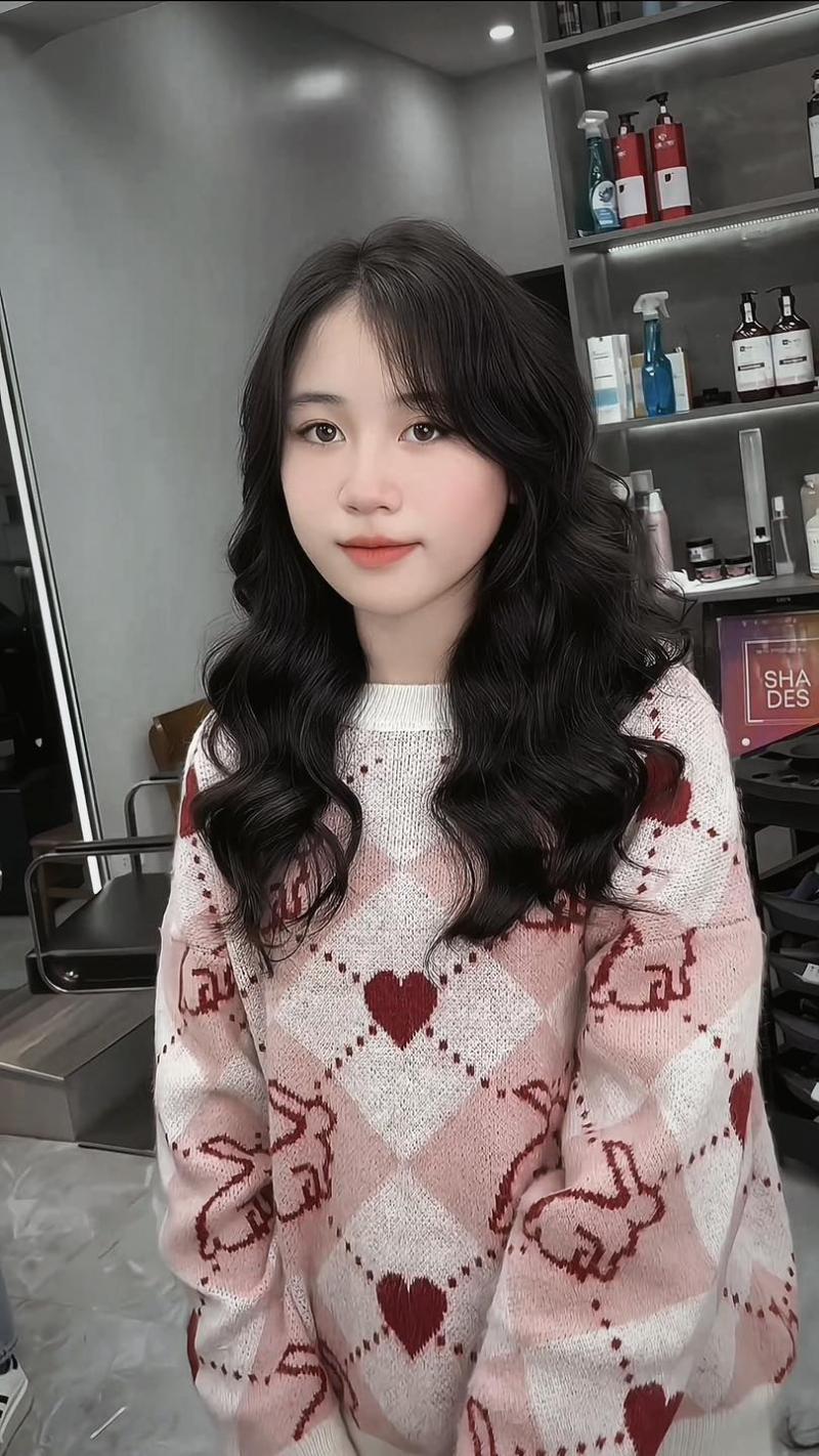 Tiến Paris Hair Salon