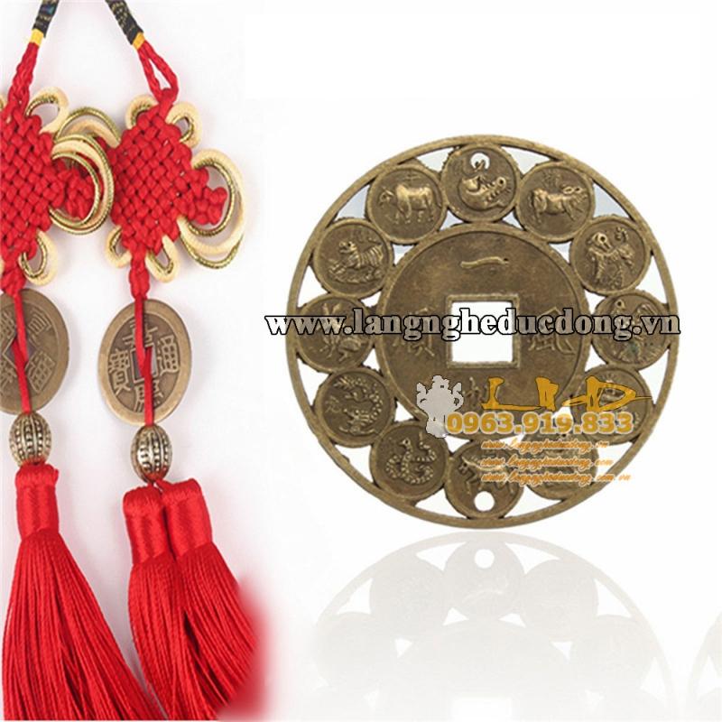 Dùng để trấn áp tà khí gây hại cho gia đạo