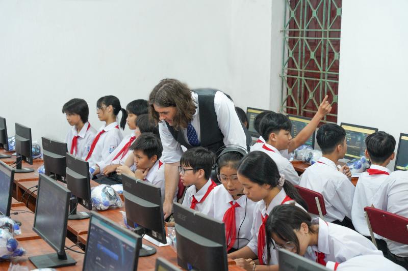 Tiết kiệm thời gian và tối ưu chi phí khi học cùng FSEL