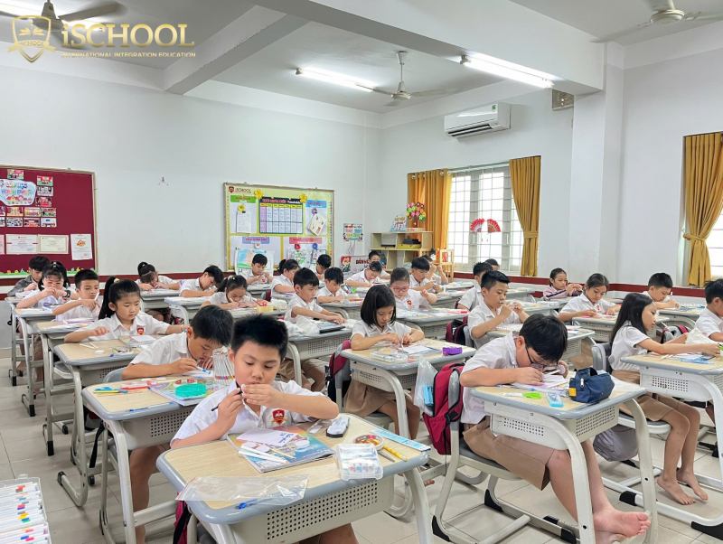 Tiểu học iSchool Nha Trang