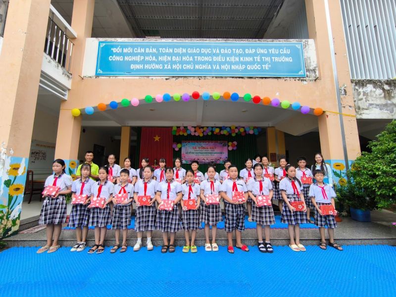 Tiểu Học Long Tuyền 1