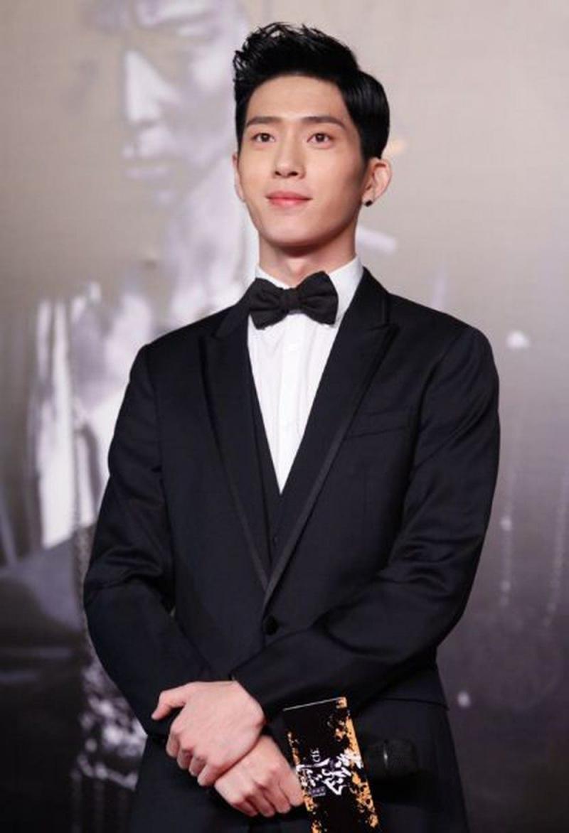Tỉnh Bách Nhiên
