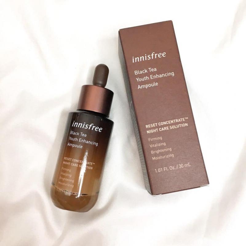 Tinh chất phục hồi da và chống lão hóa trà đen innisfree Black Tea Youth Enhancing Ampoule 30ml