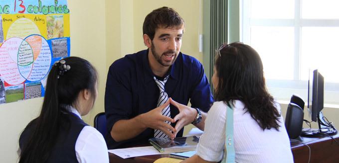 Trong trường có một học sinh cá biệt, đã rất nhiều lần vi phạm nội quy của nhà trường.