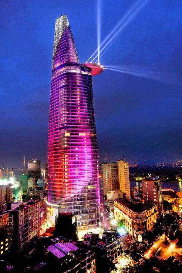 Tòa Nhà Bitexco là niềm tự hào của người dân Sài Gòn.