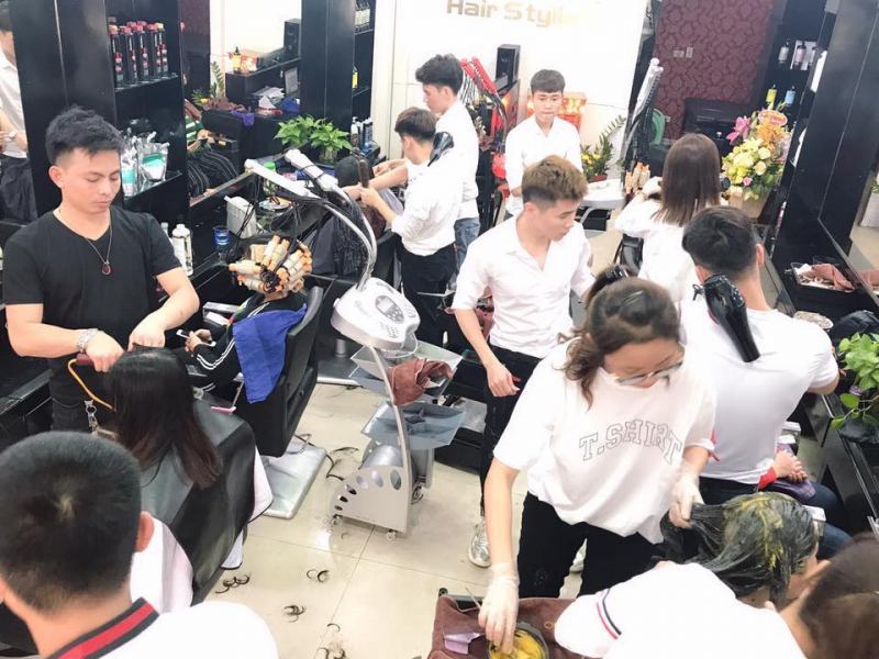 TÓC HÀ NỘI Hair Stylist