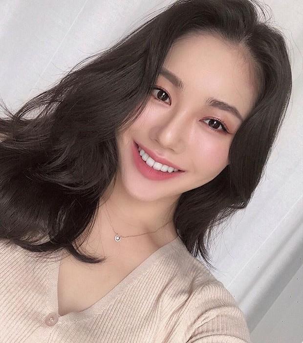 Tóc lửng uốn xoăn sóng nhẹ
