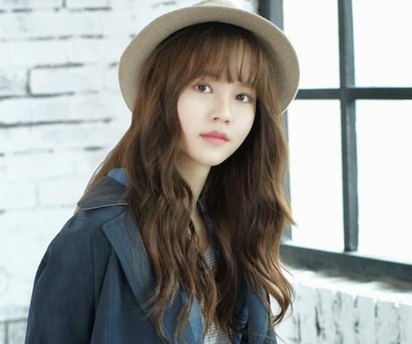 Mái thưa cho khuôn mặt thêm trẻ trung
