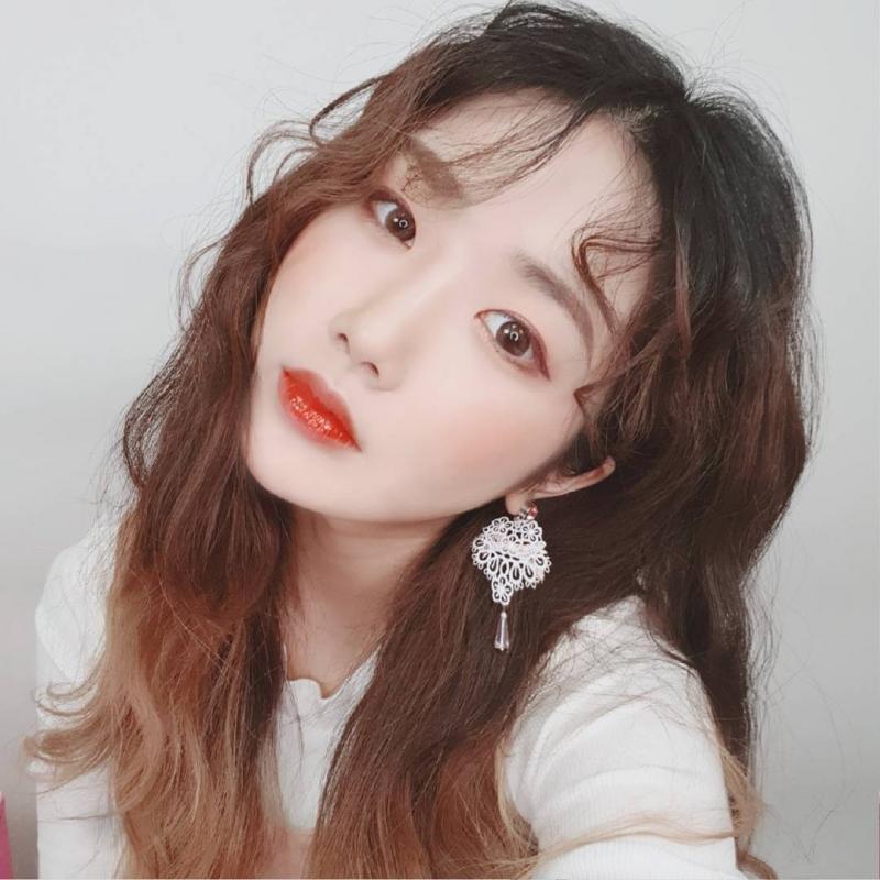 Kiểu mái tóc xoăn xù mì