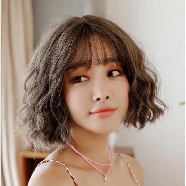 Tóc ngắn uốn xù đũa