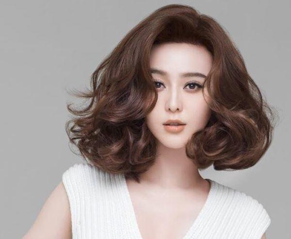 Tóc ngắn xoăn Retro