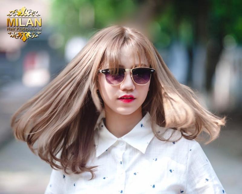 Tóc ngang vai, mái thưa