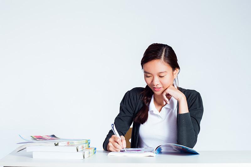 Tôi chỉ nên tập trung học IELTS thì mới có thể đạt điểm cao
