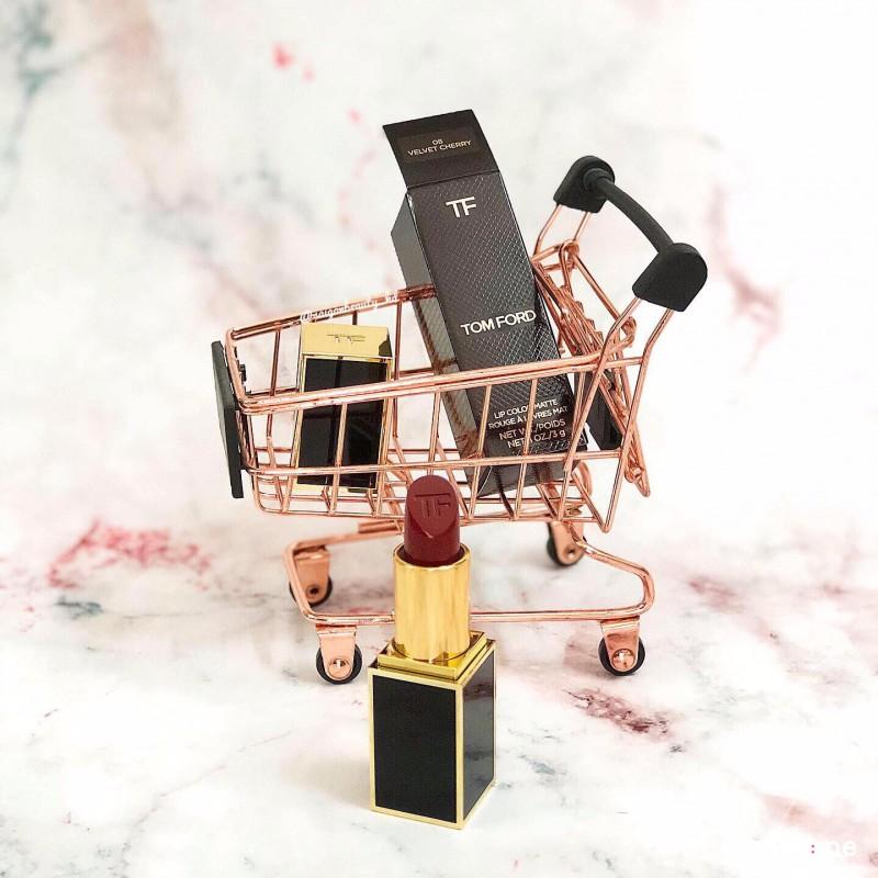 Tom Ford Lip Color Matte – Màu Velvet Cherry