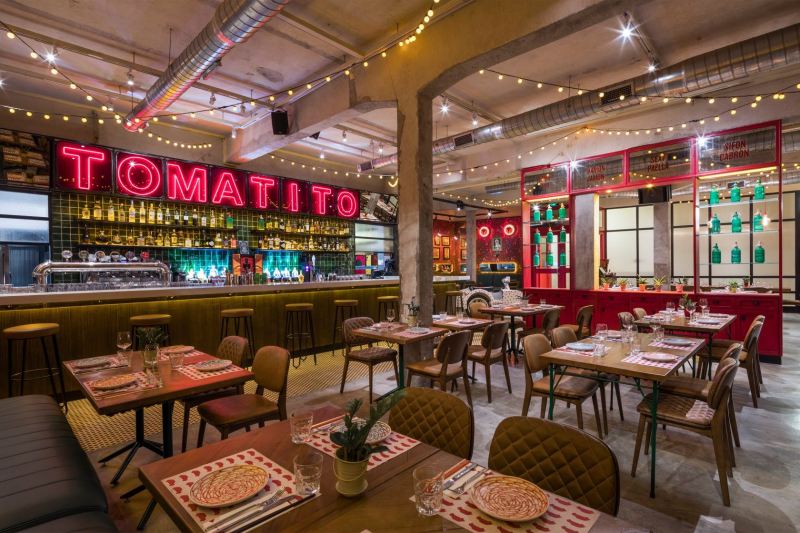 Tomatito Saigon Restaurant