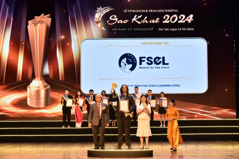 FSEL đã nhận giải Sao Khuê 2024 cho hạng mục “Thúc đẩy đổi mới sáng tạo”