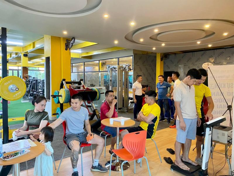 Phòng tập TOP Fitness & Yoga Sóc Sơn