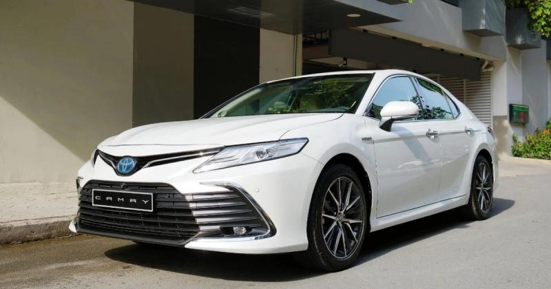 Toyota Camry 2.5HV
