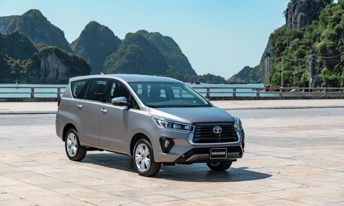 Toyota Innova: 750 triệu VND