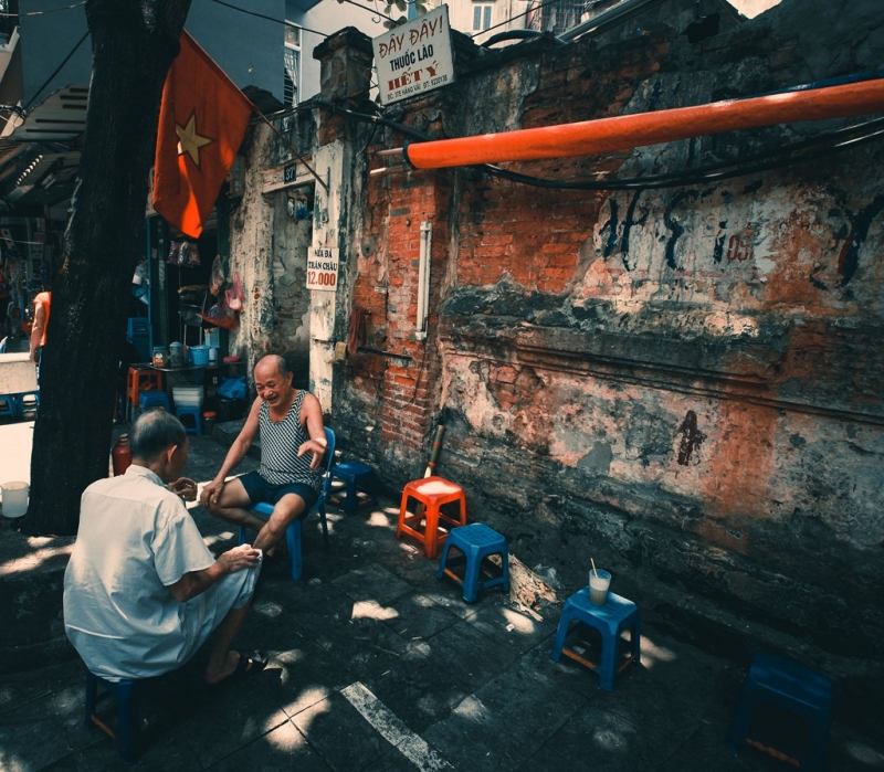 Trà đá vỉa hè