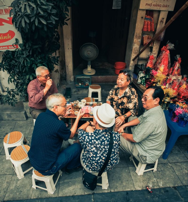 Trà đá vỉa hè