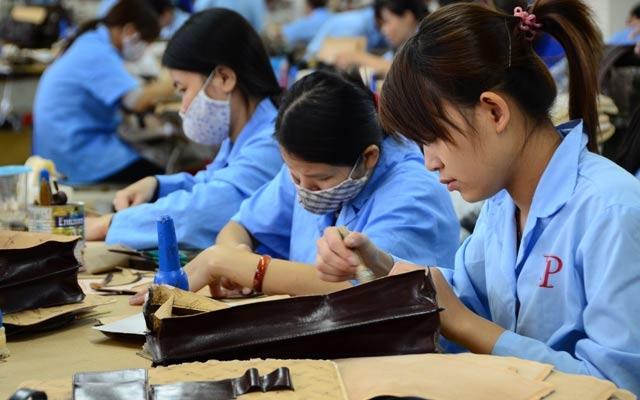 Phụ nữ được trả lương thấp hơn nam giới