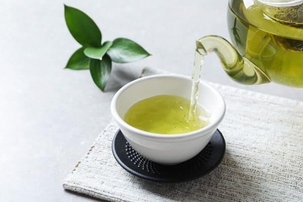 Trà xanh giải nhiệt, đào thải độc tố