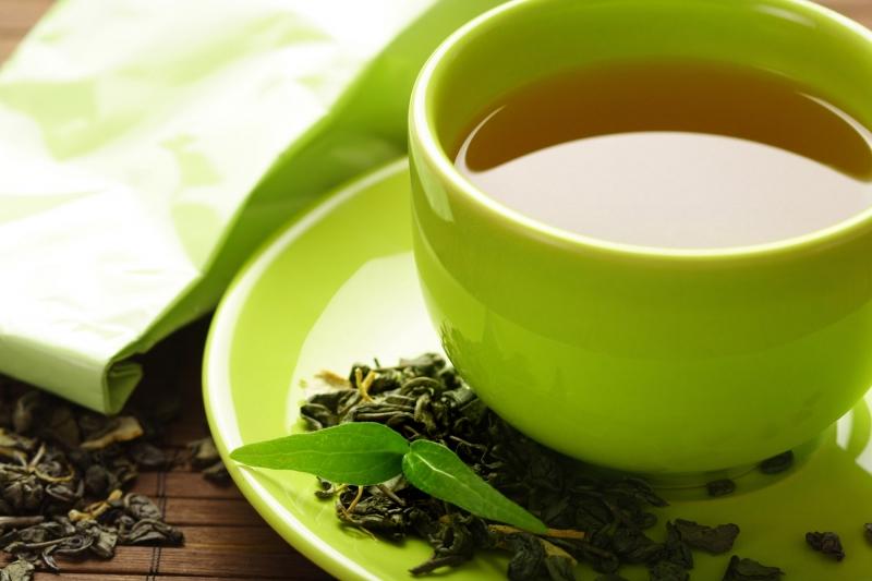 Trà xanh giúp giải nhiệt, giảm stress