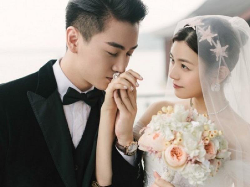 Trần Hiểu - Trần Nghiên Hy