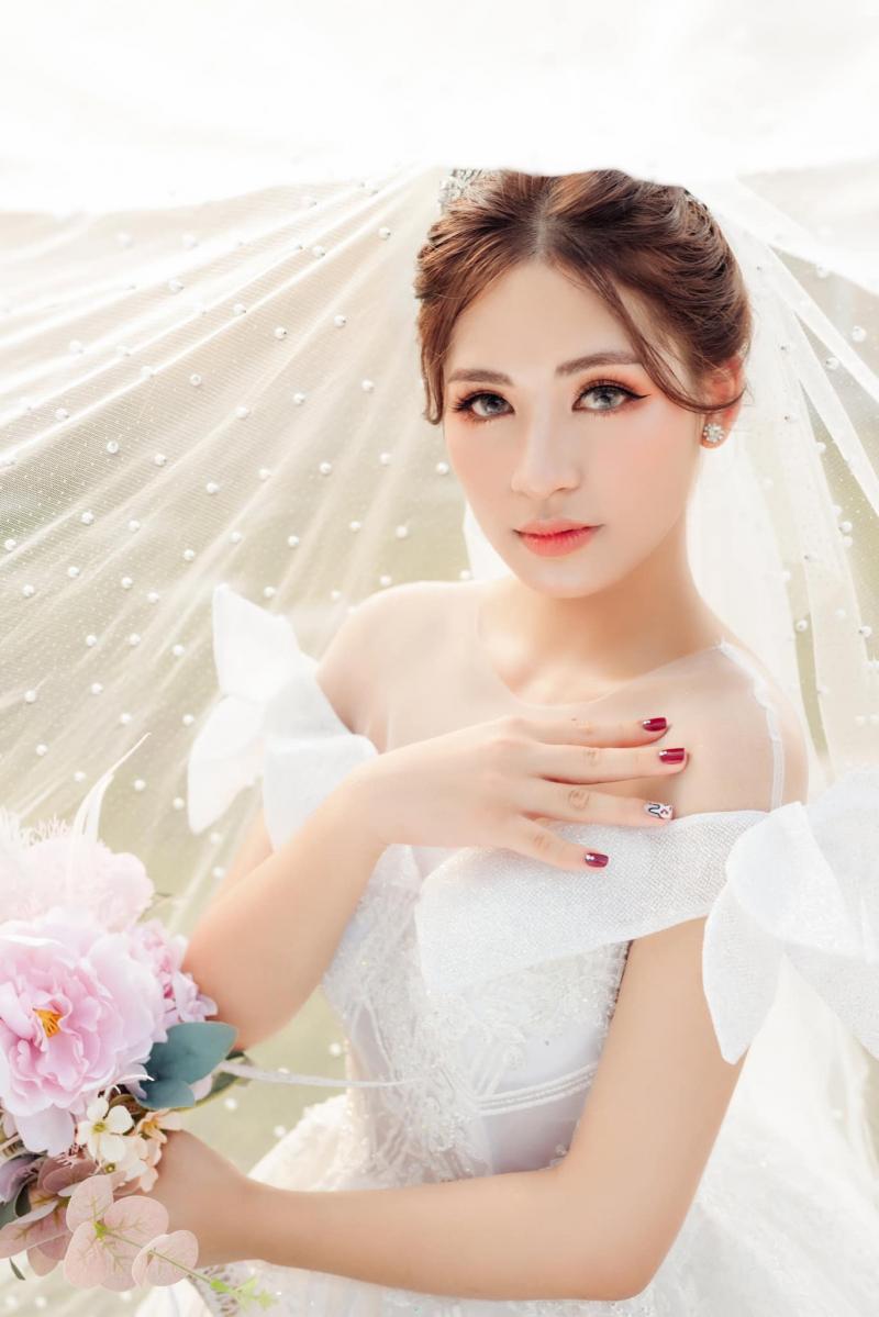 Trang Kẹo Make Up