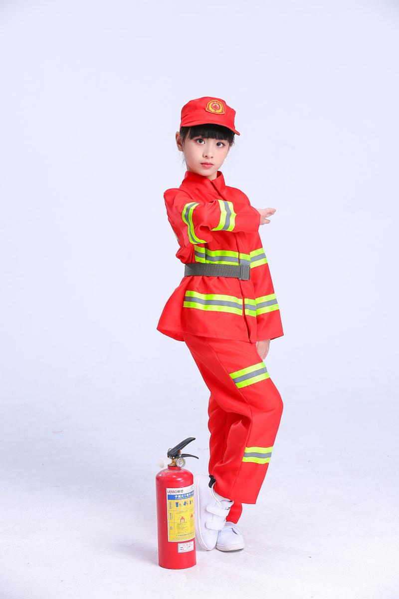 Trang Phục Biểu Diễn Ấn Tượng