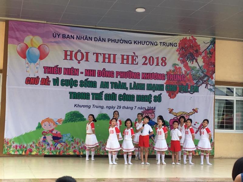 Trang phục biểu diễn LILY