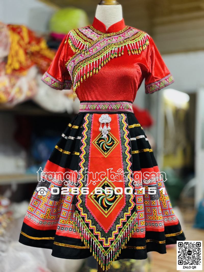 Trang Phục Bông Sen