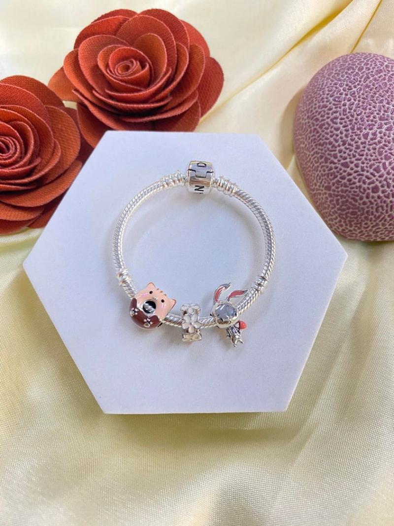 Trang sức Diệp Trà