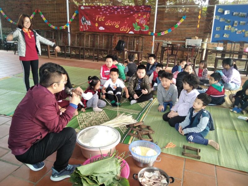 Hoạt động trải nghiệm ở trang trại Đồng Quê Ba Vì