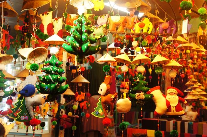 Trang trí cửa hàng thật đẹp mắt