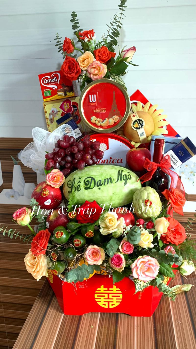 Tráp cưới hỏi Thanh Mây