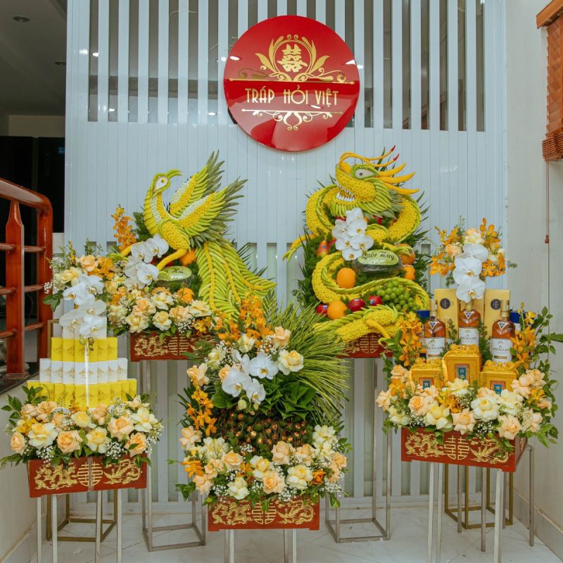 Tráp hỏi Việt