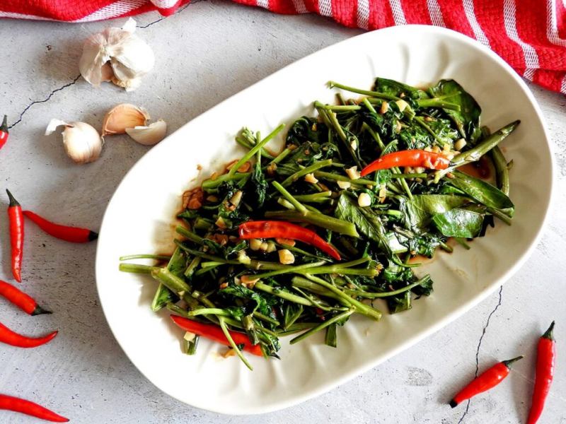 Trị chứng khó tiêu và táo bón