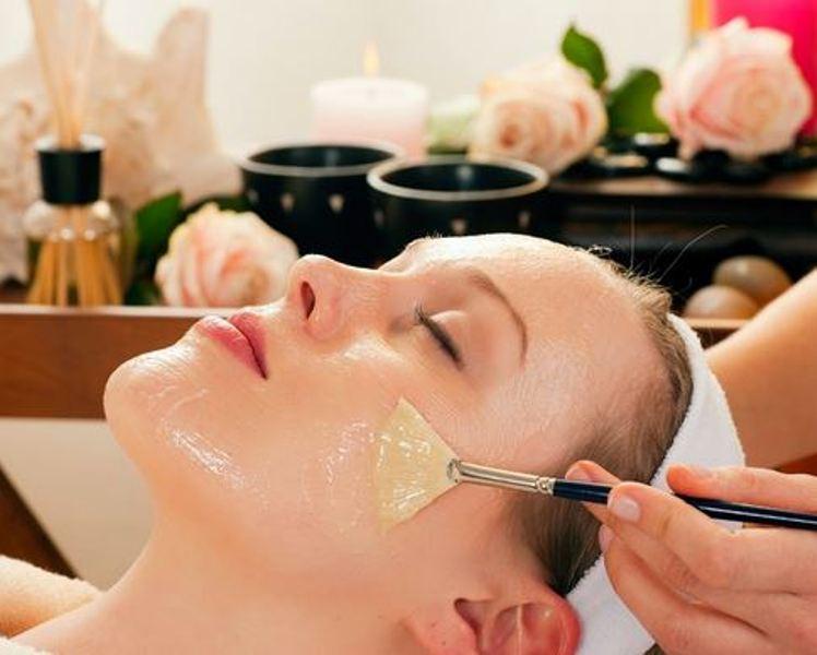 Trị mụn bằng mặt nạ dầu dừa