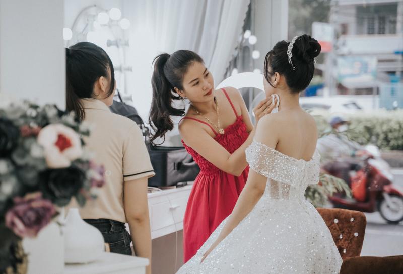 Trịnh Bảo Anh Make Up (Lâm Nguyễn Studio)