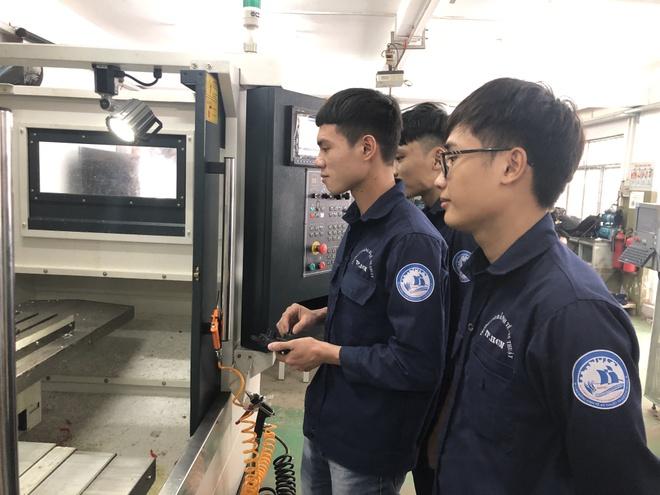 Trình độ thực hành thấp dẫn đến nguy cơ thất nghiệp