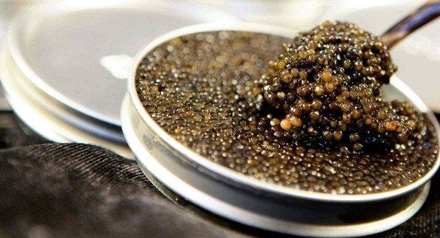 Trứng cá muối Almas