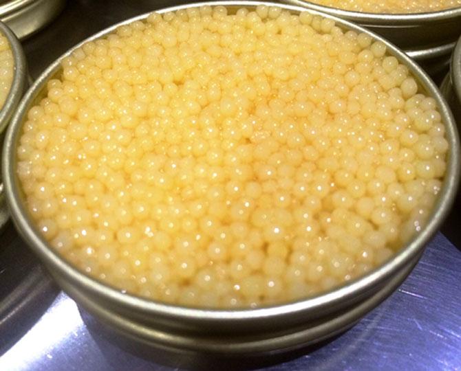 Trứng cá muối Almas