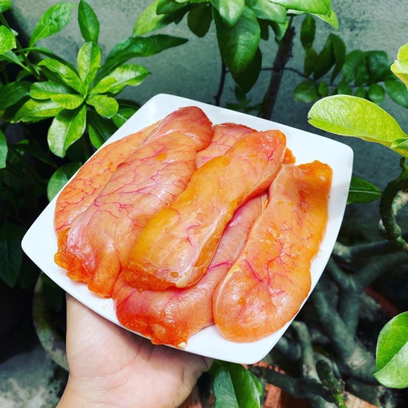 Trứng cá thu kho tiêu