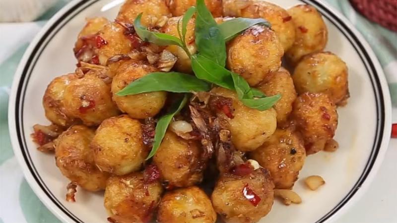 Trứng cút chiên sả ớt