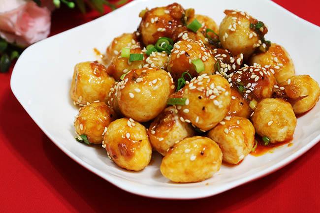 Trứng cút rim mặn ngọt